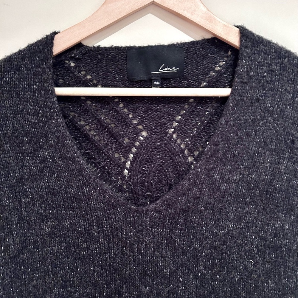 Line oversized sweater chunky knit dark grey size medium wool blend - Picture 4 of 12